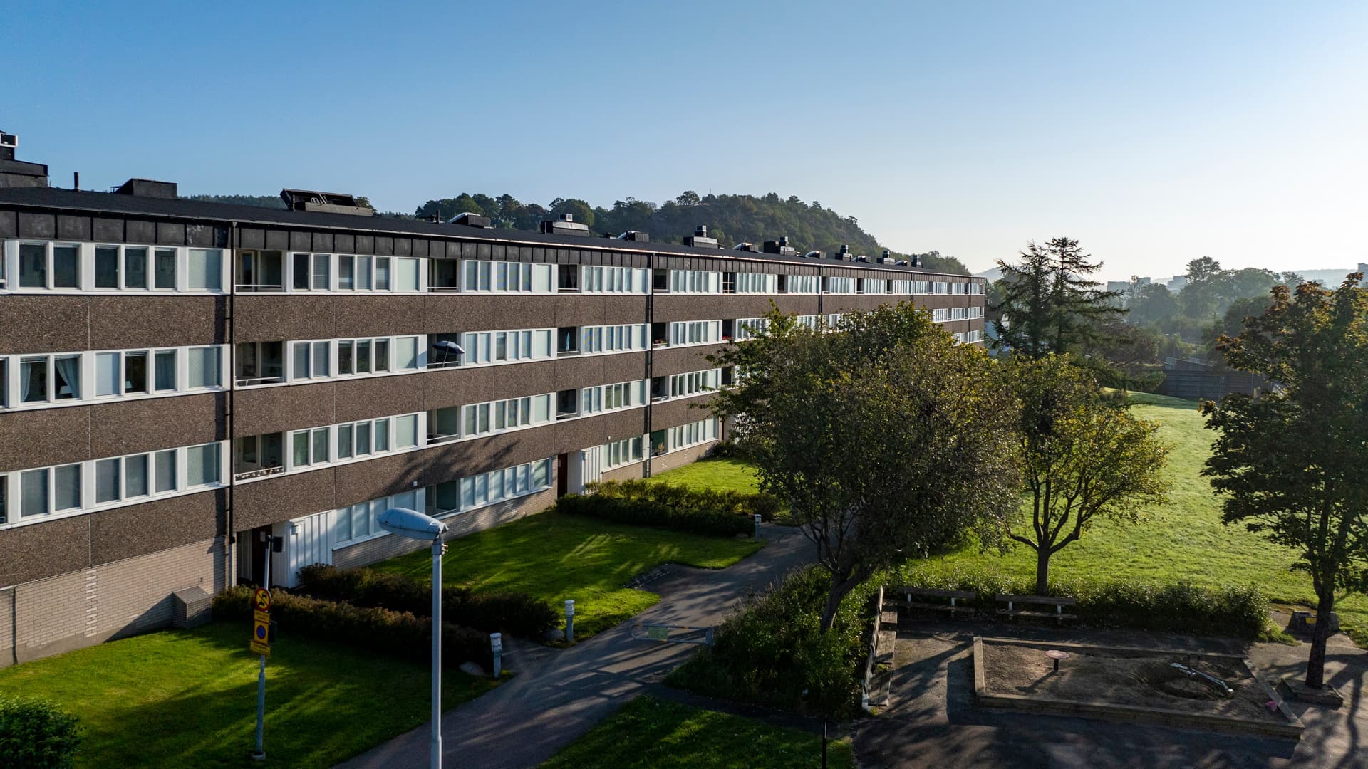 Artles torg, gård i bostadsområde 